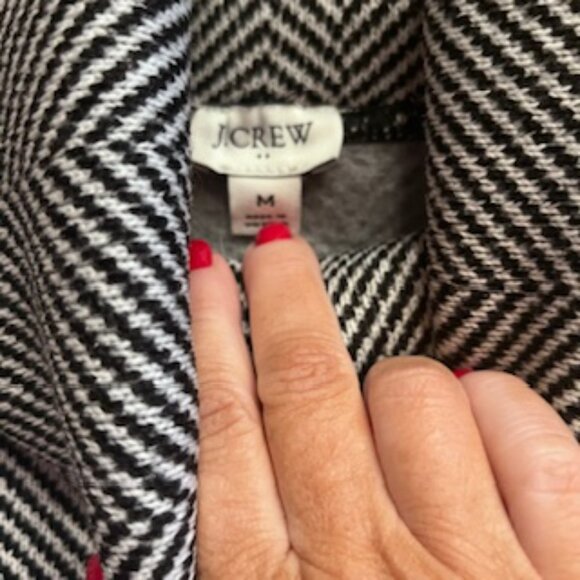 Jcrew Factory Black and white chevron fleece turtleneck - Picture 7 of 7